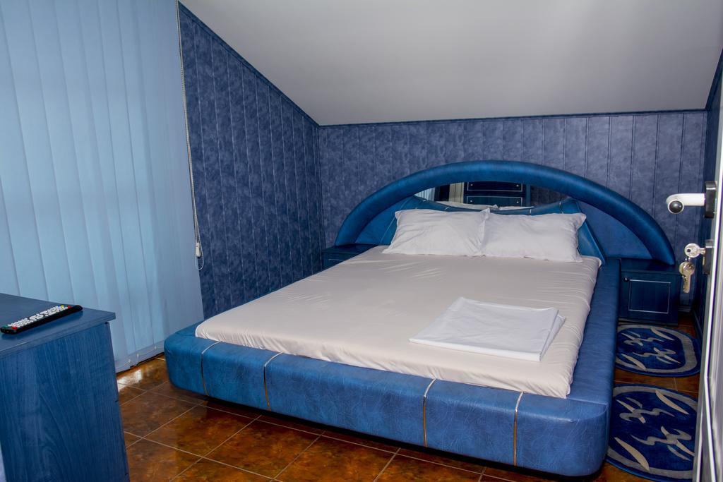 Casa Damian 호텔 Două Mai 외부 사진